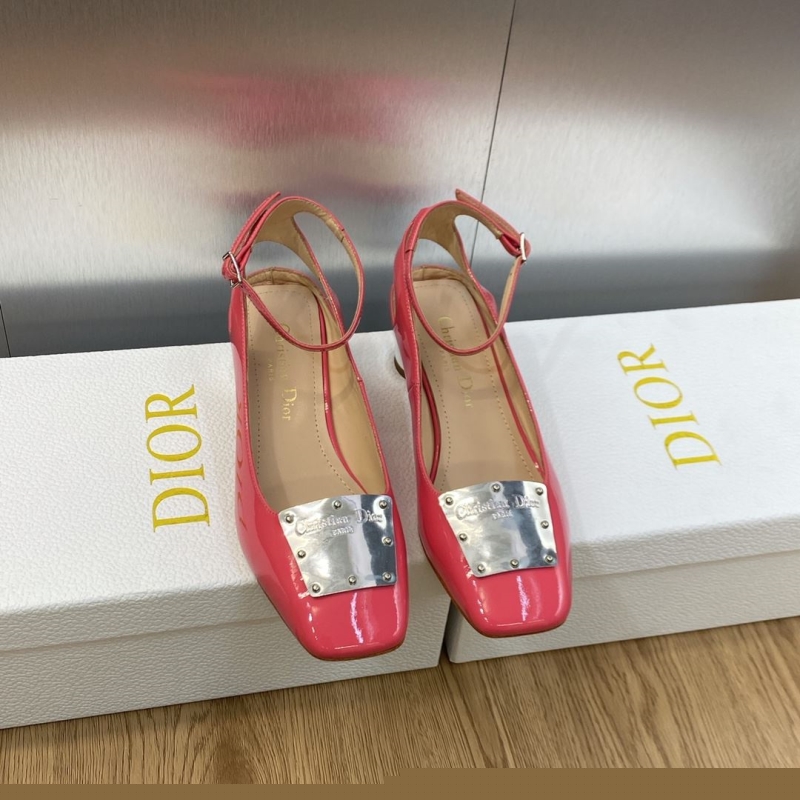 ch**an D*or slippers